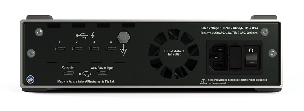 PowerLab C can be powered from mains, PC port, AUX port